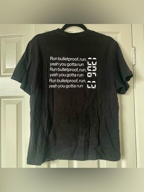 Run BTS Shirt - black t-shirt size M